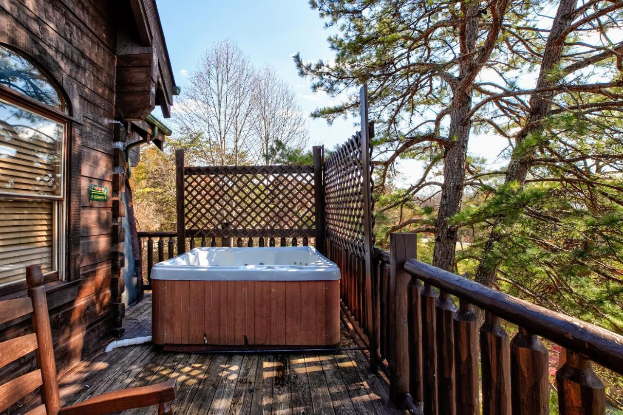 Smokystays 6 Bedroom Cabin Pigeon Forge Kültér fotó