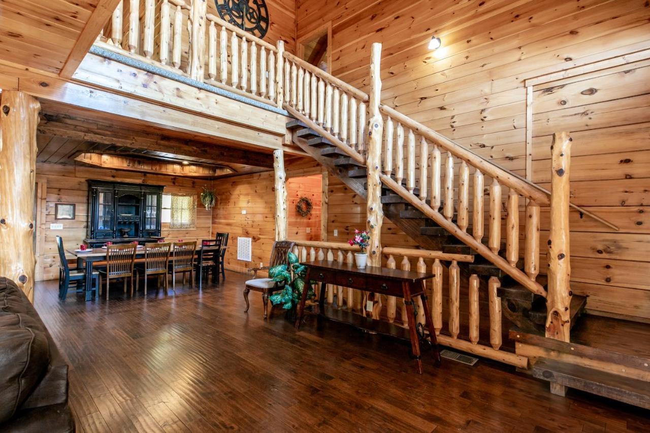 Smokystays 6 Bedroom Cabin Pigeon Forge Kültér fotó